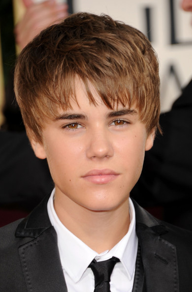 justin bieber pics new 2011. JUSTIN BIEBER NEW ALBUM 2011