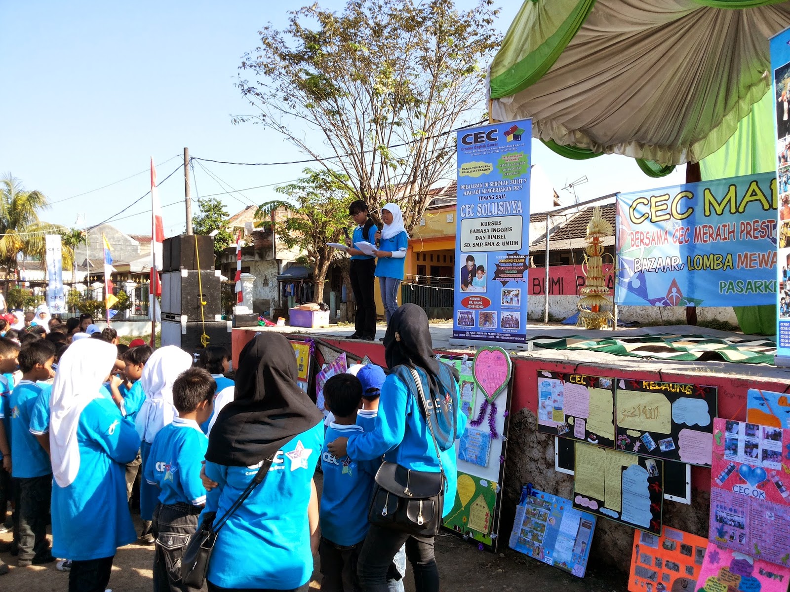 acara akbar tahunan CEC Yakni CEC Market MC nya siswa i CEC