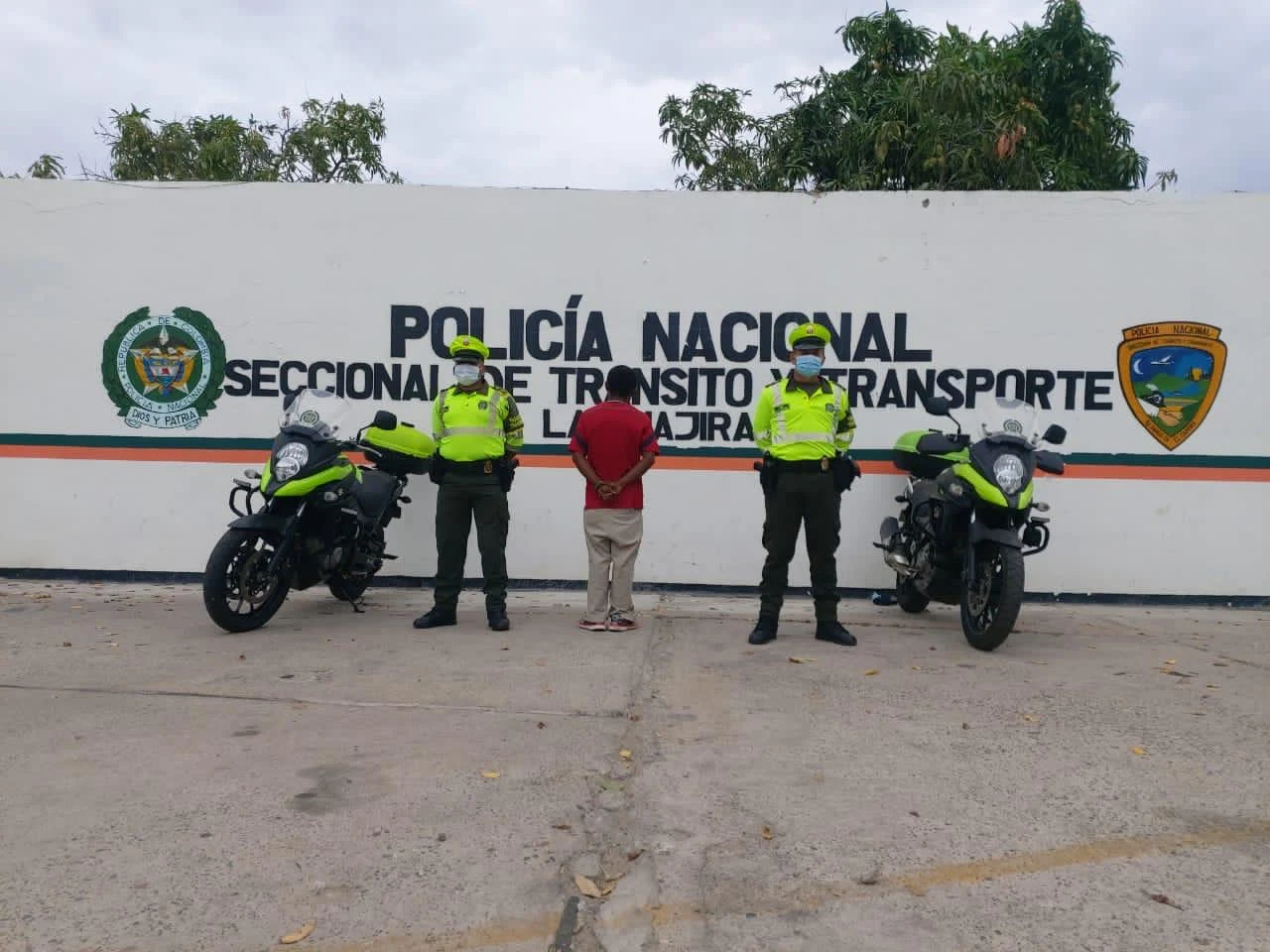 hoyennoticia.com, "Preso" en Barranquilla fue capturado en la vía Maicao - Riohacha