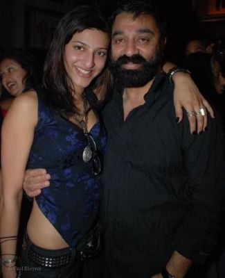 Shruti Haasan and Kamal Hassan