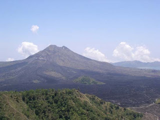 Nama lain Gunung Batur adalah Gunung Cala Lingga