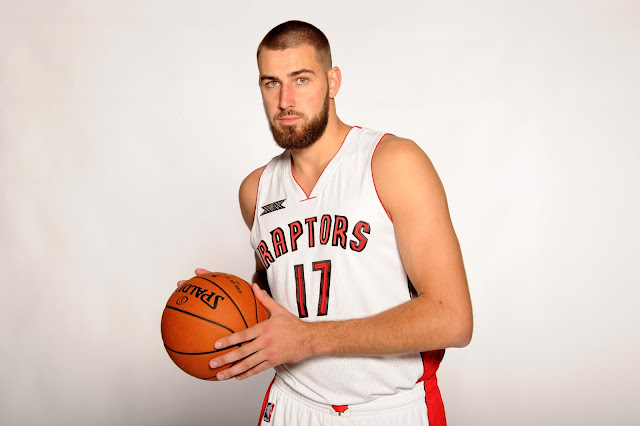 Jonas Valanciunas, le pivot des Toronto Raptors, s'est vu offrir un gros contrat cet été