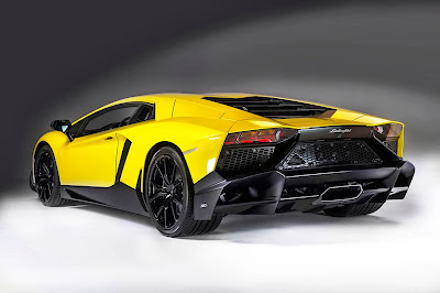 Lamborghini Aventador