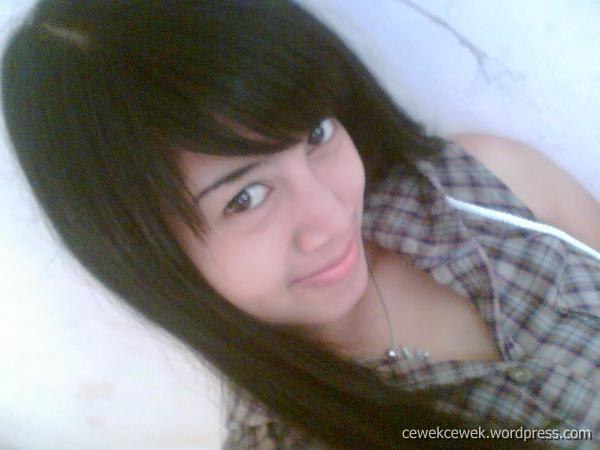 Cewek SMA Cantik