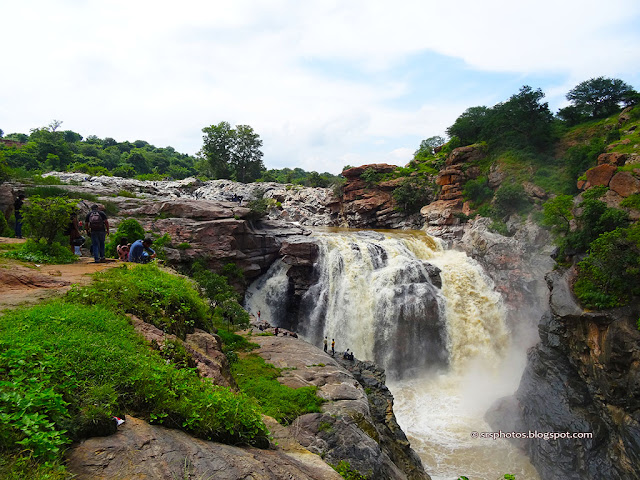 Scenic View of Chunchi Falls, Kanakapura, Bangalore, Karnataka