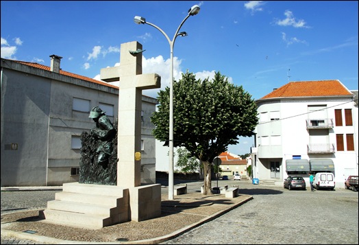 Mêda - Glória Ishizaka - largo conde ferreira