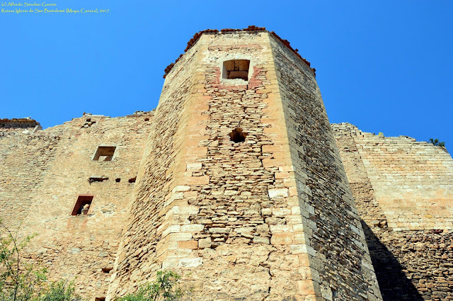 ruinas-moya-iglesia-san-bartolome