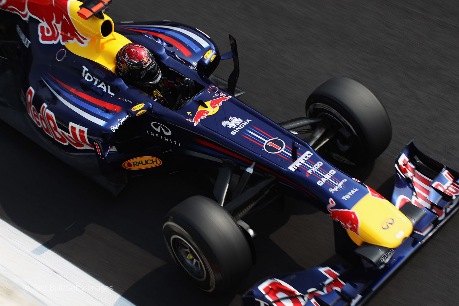 hd wallpapers : Red Bull Rb7 Wallpaper