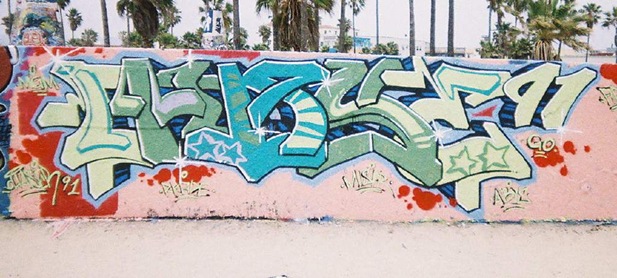 439