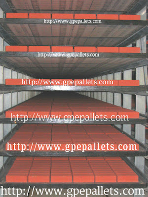 Wooden pallets for concrete products