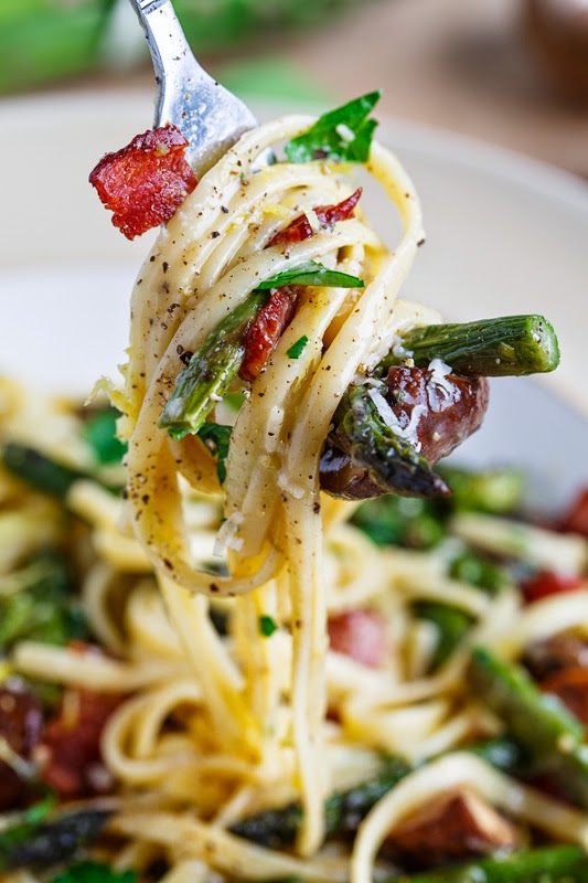 Roasted Asparagus and Mushroom Carbonara