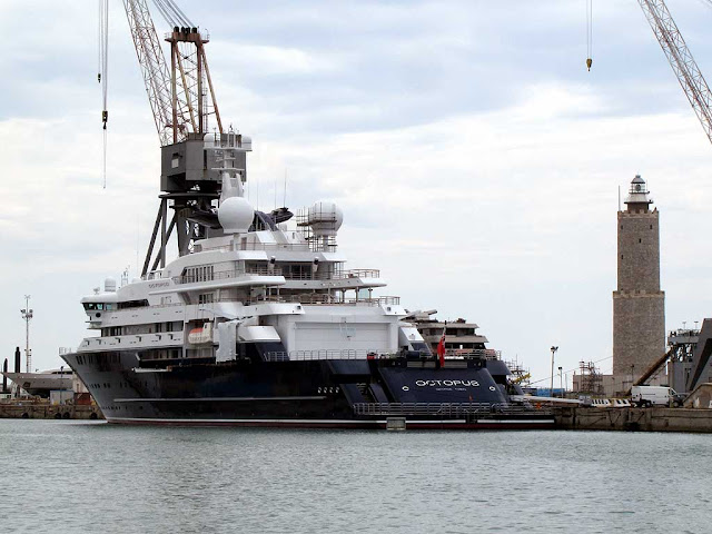 Octopus superyacht, Livotno