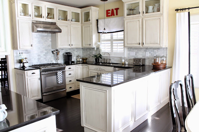 White Cabinet Kitchen Designs