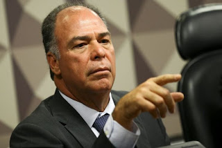 PF faz operação no gabinete do líder do governo Bolsonaro no Senado