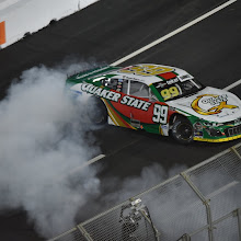 Suárez gana la carrera de NASCAR México en Los Ángeles