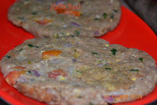 Meat, Minced Meat, Chapli kebab, raw minced meat kebab, kabab, tomato, Beef, Mutton, 