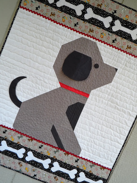 give a dog a bone quilt