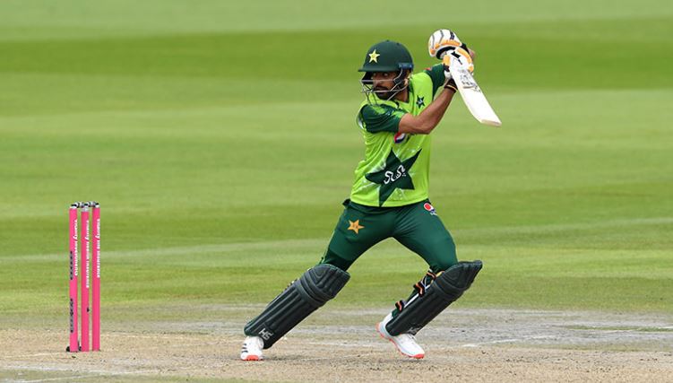 Babar anchors Pakistan in chase of 207