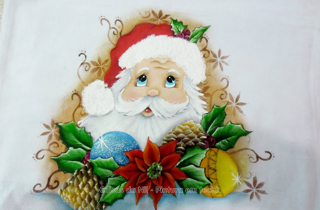 pintura em tecido papai noel com pinhas e bolas de natal