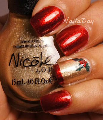 NailaDay: Nanacoco Irresistible Charm Holly-Day Mani