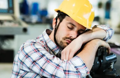 Important! 5 Dangers of Staying Up Late in Work Safety