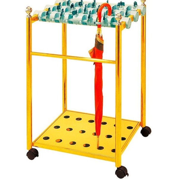 umbrella stand on wheels