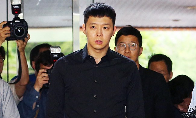Police Secure The CCTV For Park Yoochun and Hwang Hana Cases