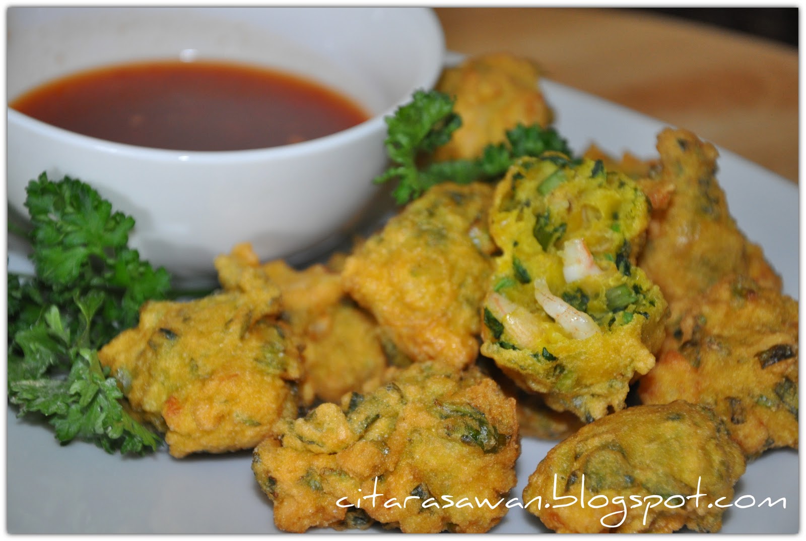 Cucur Kangkung ~ Blog Kakwan