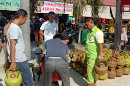 Masyarakat Karimun Serbu Bazar Murah di Pasar Teluk Uma Kecamatan Tebing Karimun 