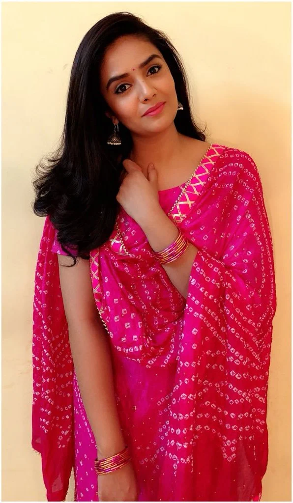 Indian TV Actress SreeMukhi In Pink Punjabi Dress