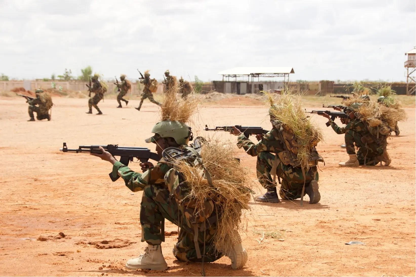 Ciidanka DF iyo deegaanka oo kasoo baxay deegaanka Aboorey kadib markii…
