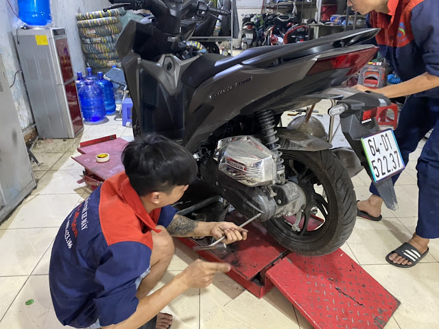 Bảo dưỡng, vệ sinh nồi xe Honda Vario tại Tp.HCM