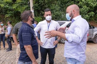 Prefeito Vinicius Claussen conversa com representantes do Estado sobre os projetos das intervenções