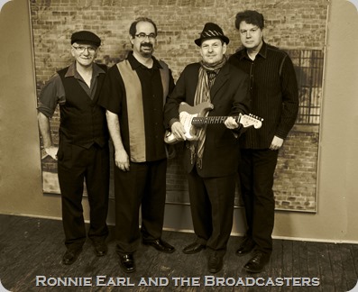 Ronnie Earl & The Broadcasters 012