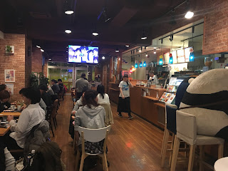 Takadanobaba: POLAR BEAR'S CAFE (しろくまカフェ)