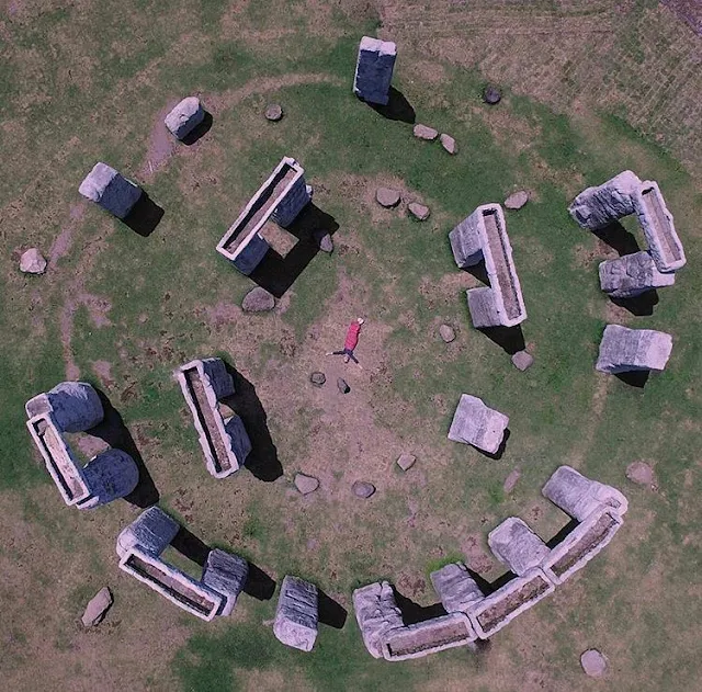 stonehenge jogja.