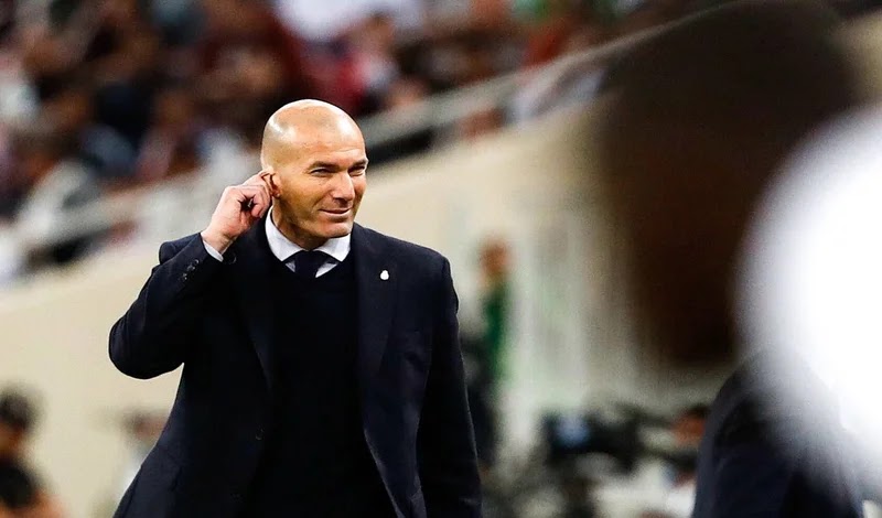 جمهور ريال مدريد في حيرة بسبب زيدان ورسالة بيريز له !