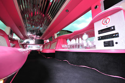 stretch hummer limo