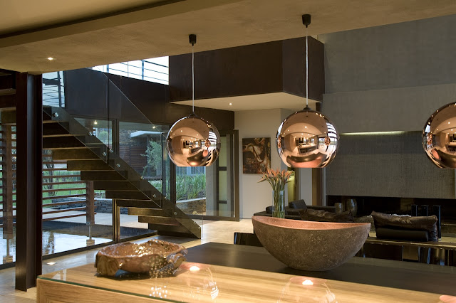 Interiors of the Serengeti House by Nico van der Meulen Architects 