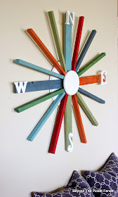 wreath, salvaged wood, compass, beyond the picket fence, http://bec4-beyondthepicketfence.blogspot.com/2015/04/compass.html