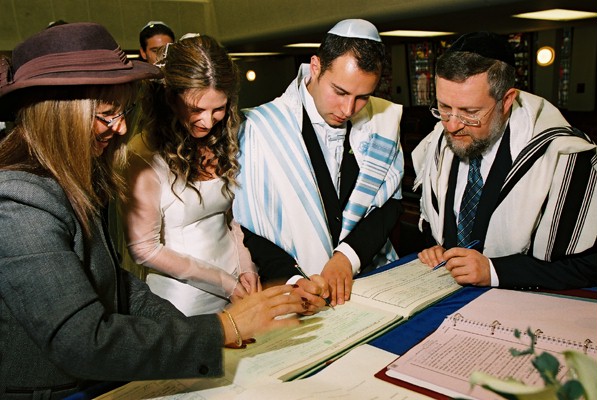 A traditional Jewish wedding