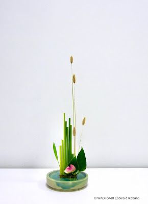 Ikebana-jiyuka-freestyle-wabisabi-escoladikebana