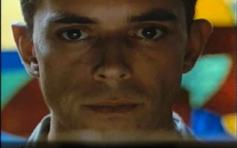 Hombre mirando al sudeste 1986 online subtitulada