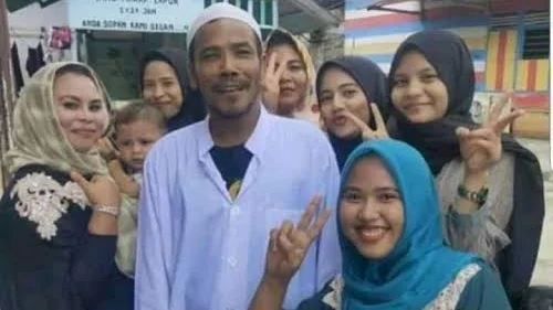 M Nuh, Buruh Bangunan yang Ikut Lelang Motor Listrik Jokowi, Ternyata Keturunan Habib.