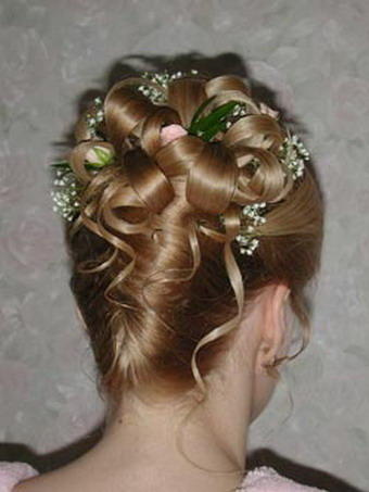 Elegant hairstyles provide only that necessary finishing touch no matter 