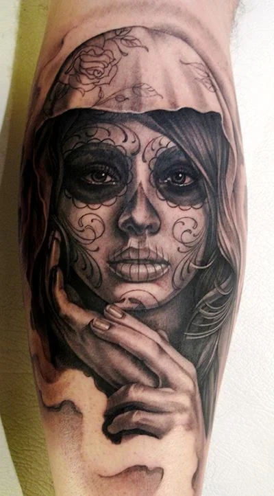 tatuaje de catrina en grises