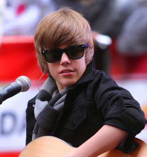 justin bieber photoshoot shirtless 2011. The 16-year-old Bieber