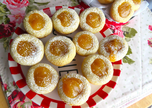 Lemon Cookie Cups