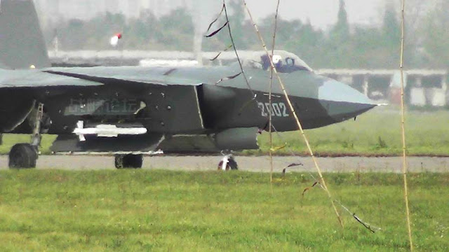 J-20 Powerful Dragon carrying PL-10 AAM