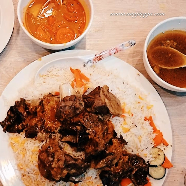 Afghan Hadramawt Restaurant M3 Mall , Gombak